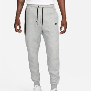 Men’s Nike Tech Fleece Joggers
